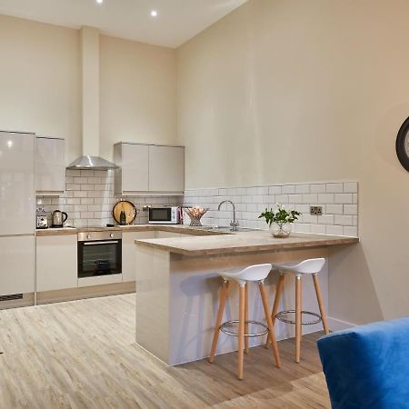 Two Bedroom Apartment By Jlj Apartments & Serviced Accommodation Birmingham - Mantella Lofts Exterior foto