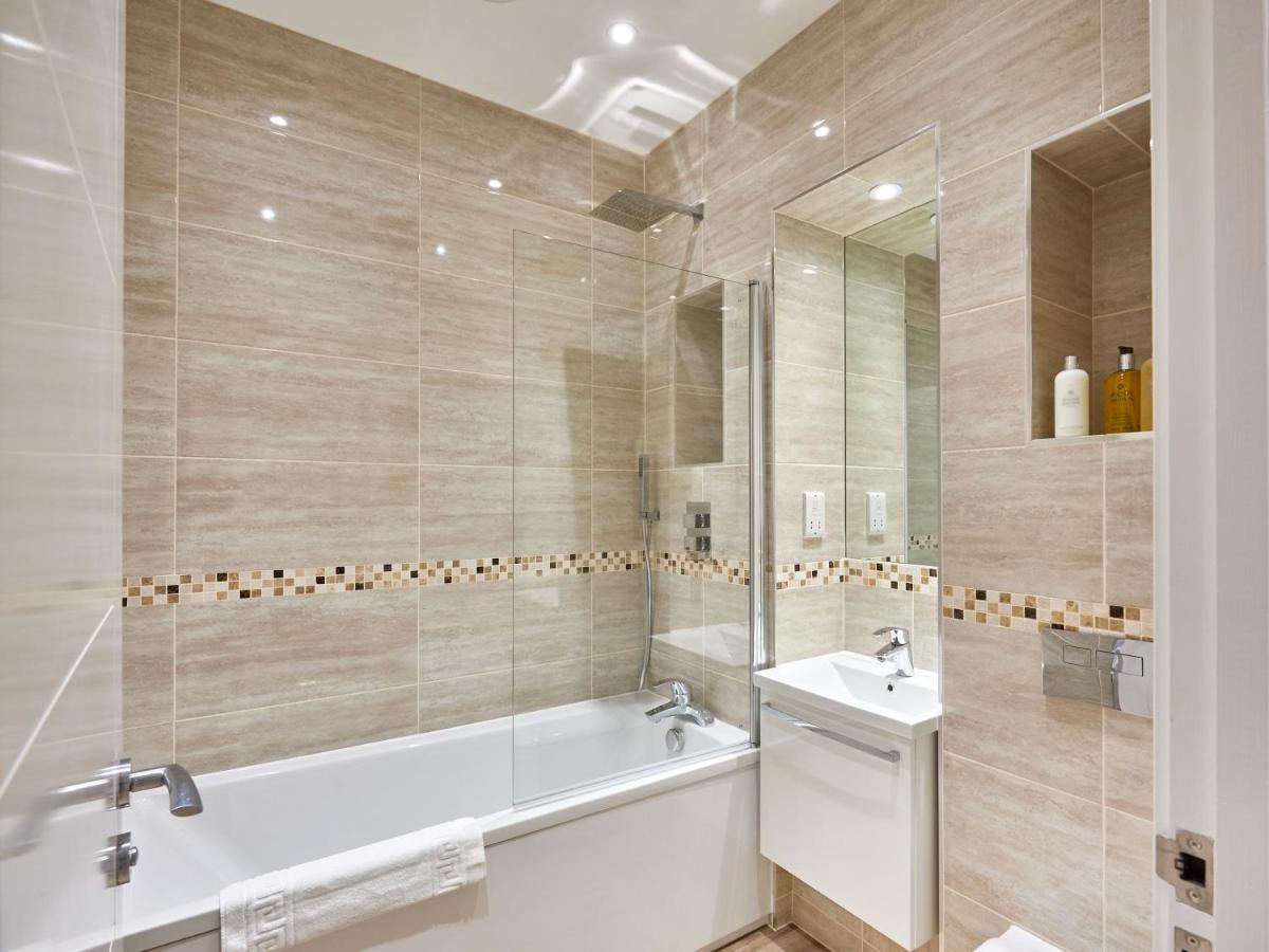 Two Bedroom Apartment By Jlj Apartments & Serviced Accommodation Birmingham - Mantella Lofts Exterior foto