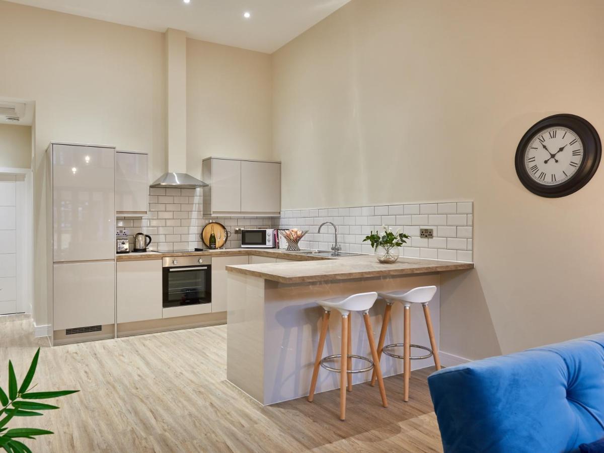Two Bedroom Apartment By Jlj Apartments & Serviced Accommodation Birmingham - Mantella Lofts Exterior foto